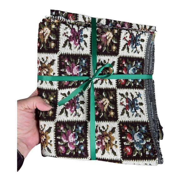 Unused‎ Tapestry Fabric - Picture 1 of 4